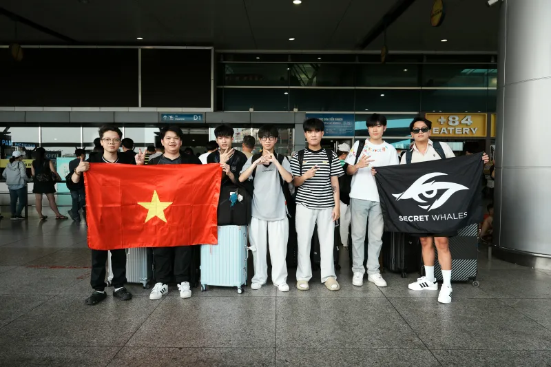 开云官网-TSW分享队员机场合照:抵达圣保罗要40个小时,祝我们好运