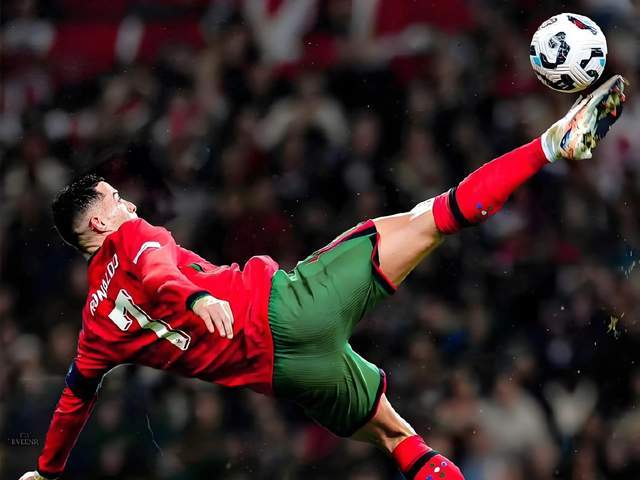 FIFA官方一锤定音！C罗千球纪录稳稳的